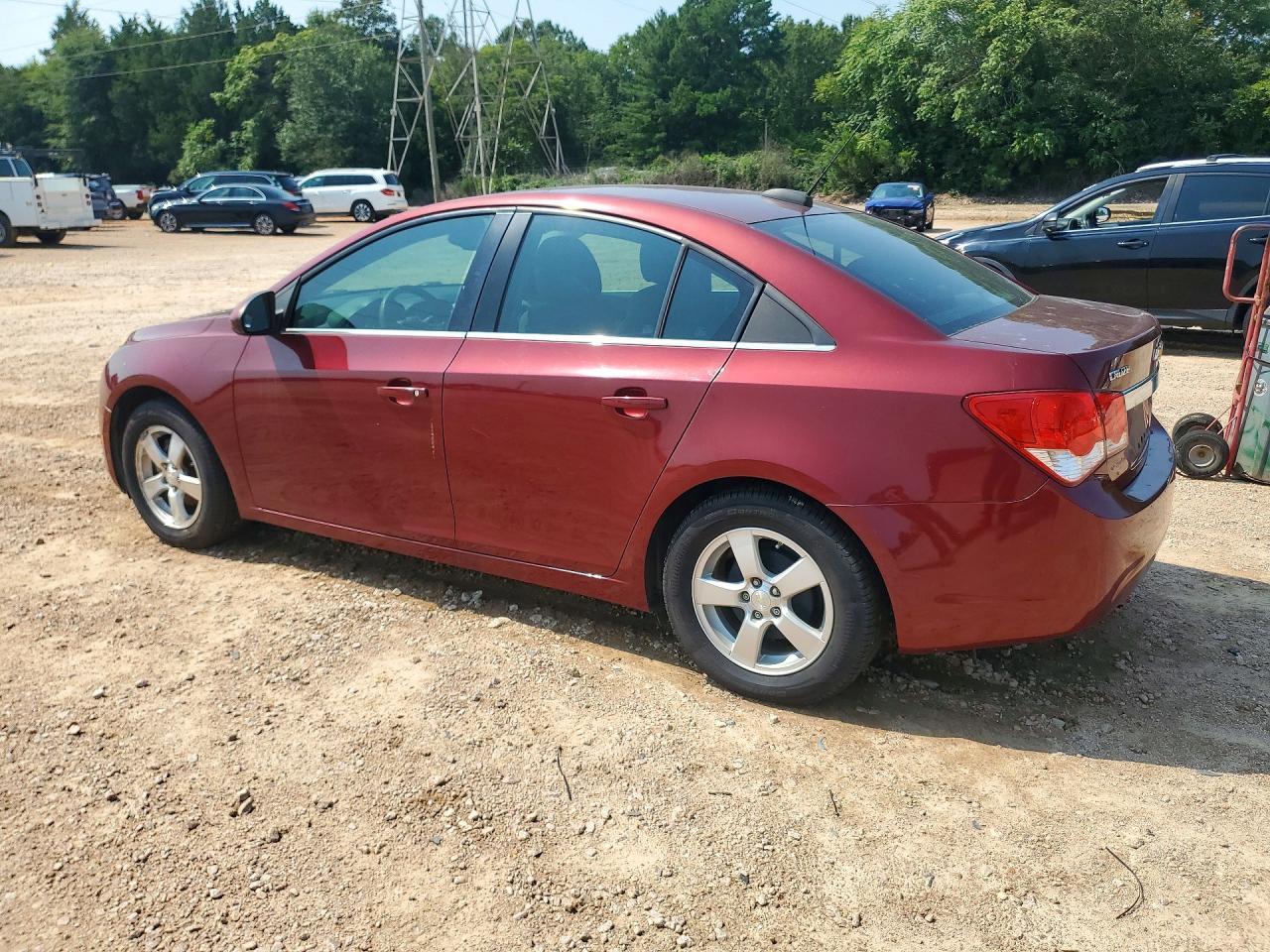 2016 Chevrolet Cruze Limited Lt - Image 2