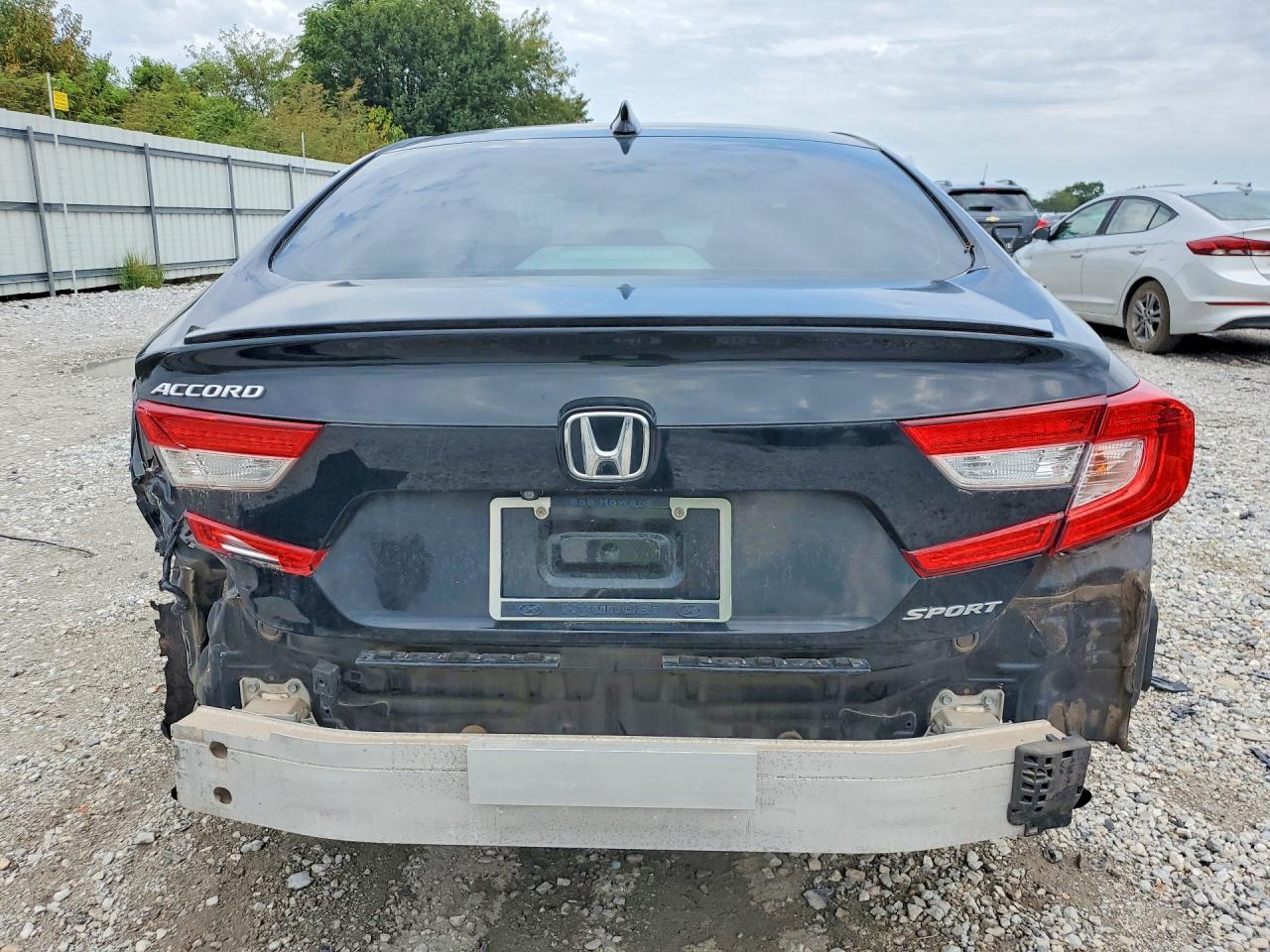 2018 Honda Accord Sport - Фото 6