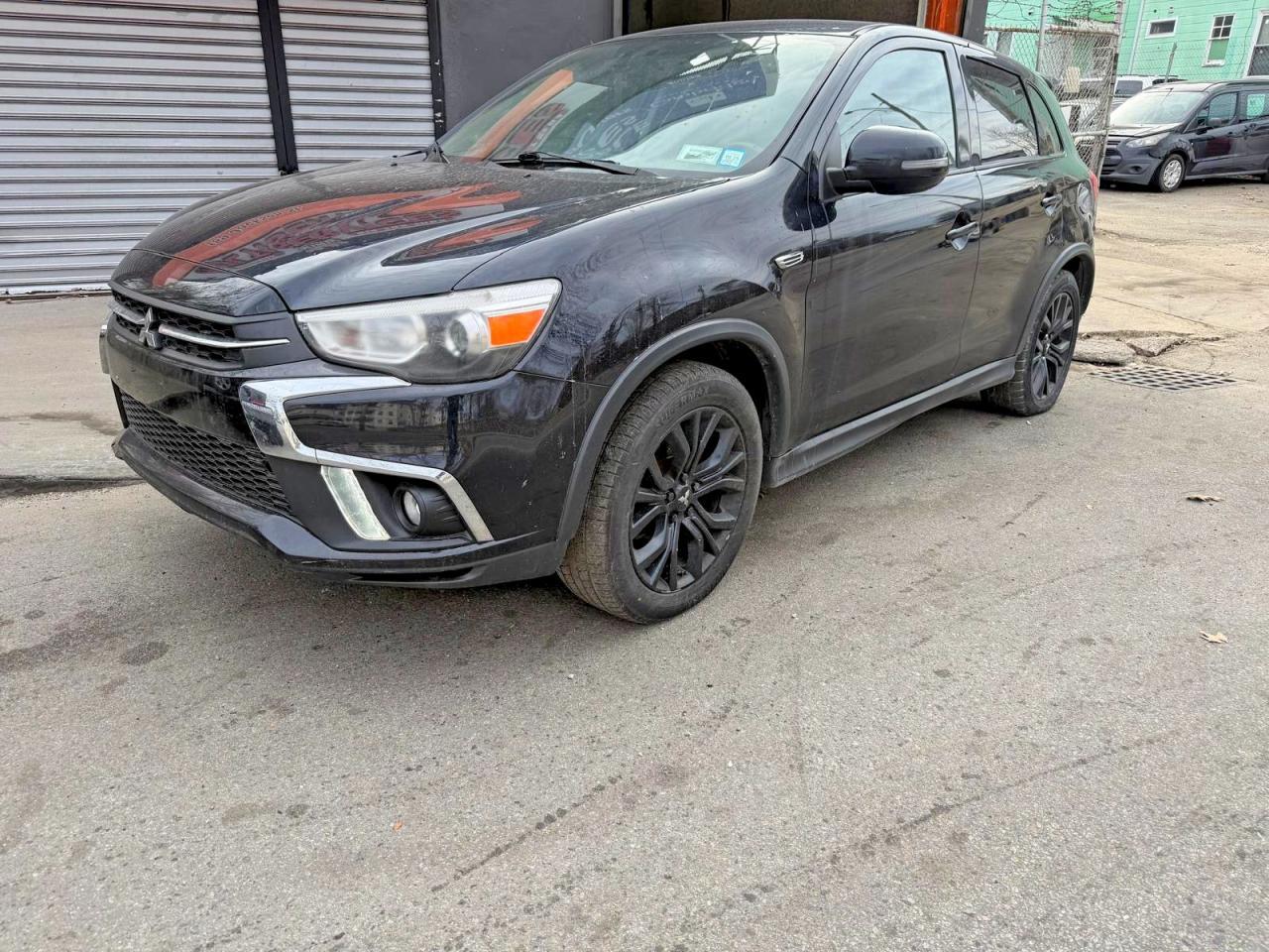2019 Mitsubishi Outlander Sport Es - Фото 2