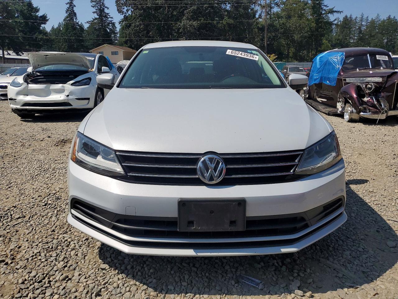 2017 Volkswagen Jetta S - Фото 5