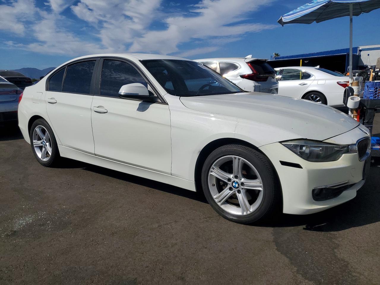 2012 BMW 328 I - Фото 4