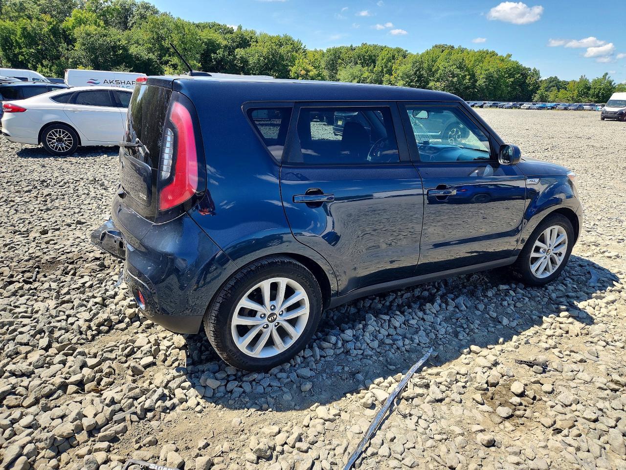 2017 Kia Soul + - Фото 3
