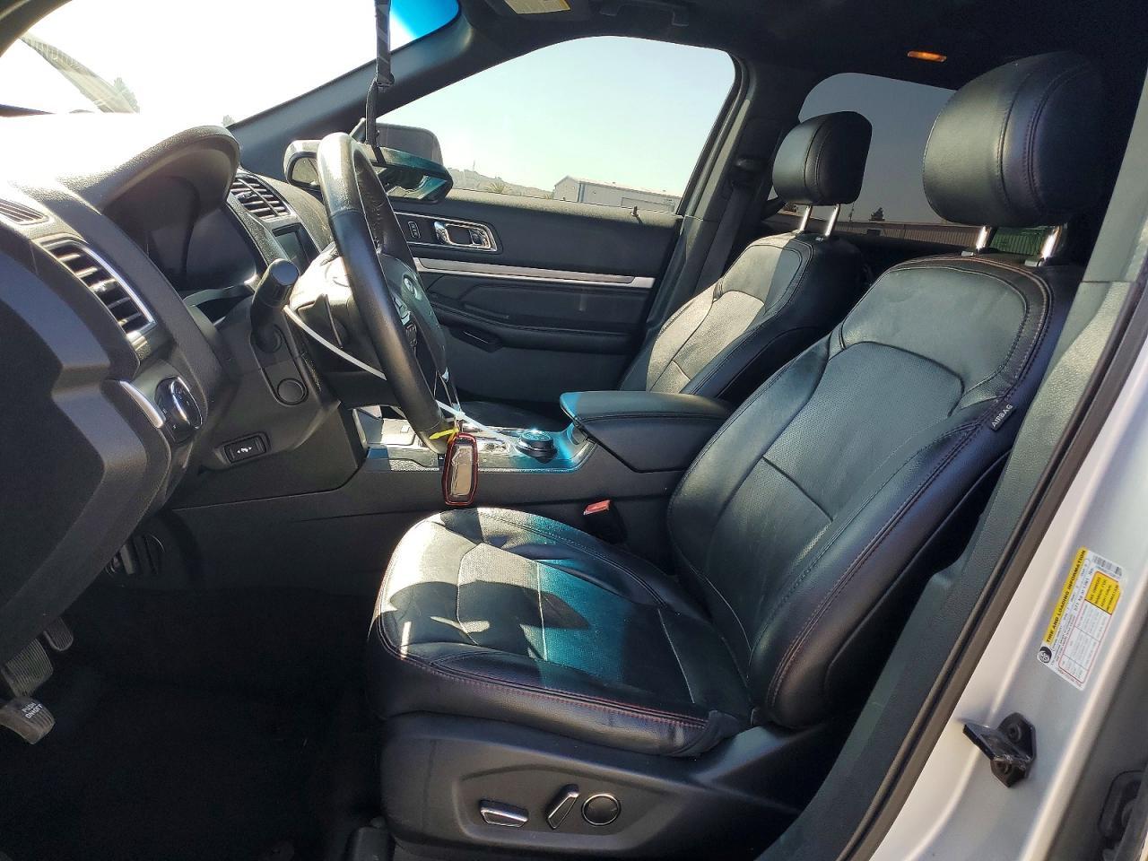 2016 Ford Explorer Sport - Image 7
