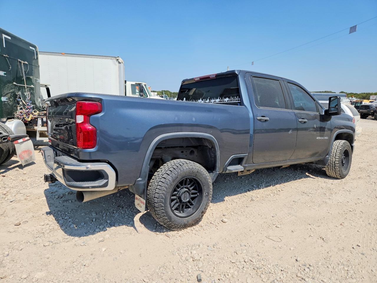 2020 Chevrolet Silverado K2500 Heavy Duty - Фото 3