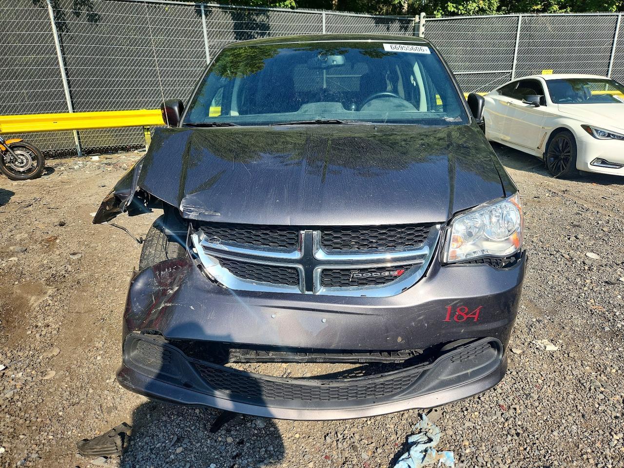 2016 Dodge Grand Caravan Se - Image 5