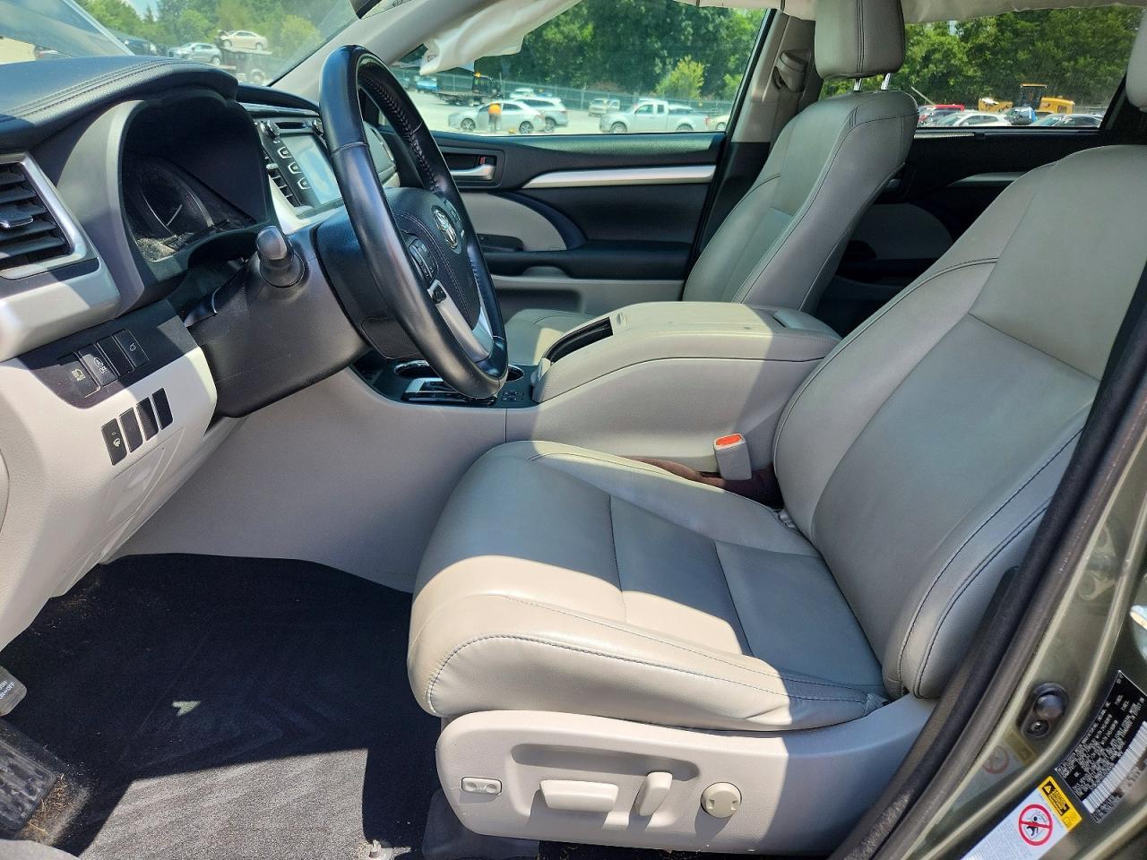 2018 Toyota Highlander Xle - Image 7