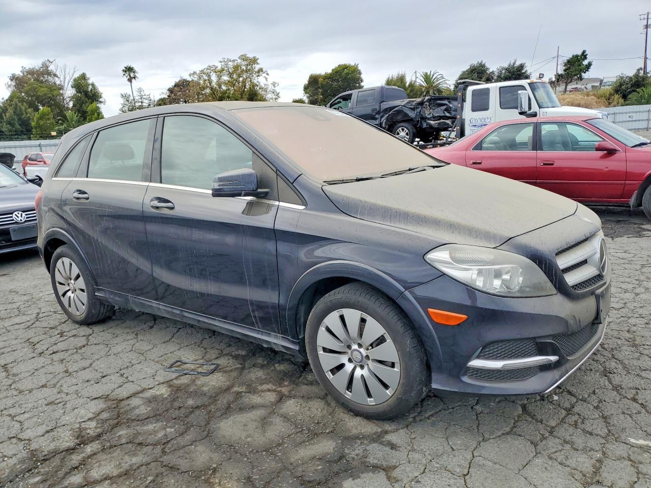 2017 Mercedes-Benz B 250E - Фото 4
