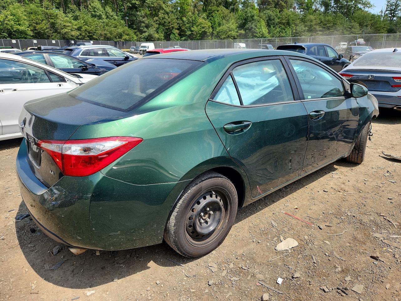 2016 Toyota Corolla Le - Фото 3