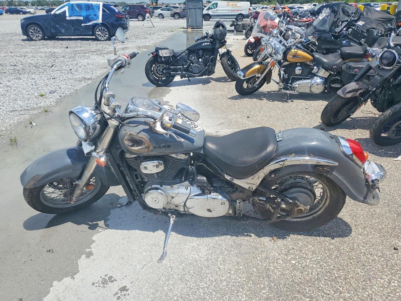 2023 Suzuki Vl800 M - Фото 3