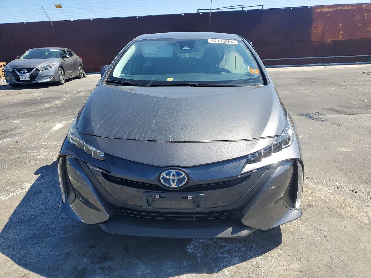 2019 Toyota Prius Prime Plus - Фото 5