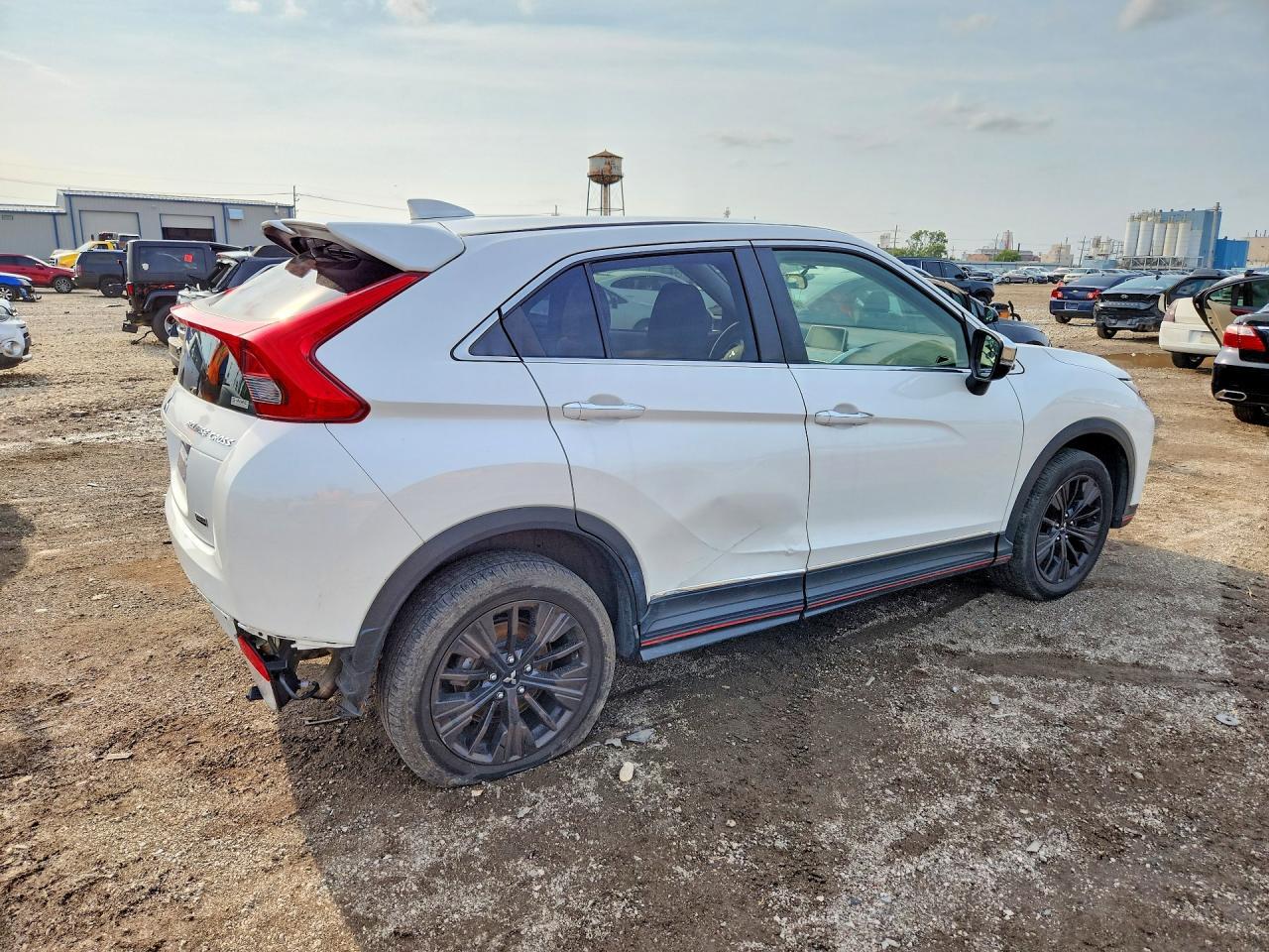 2019 Mitsubishi Eclipse Cross Le - Фото 3