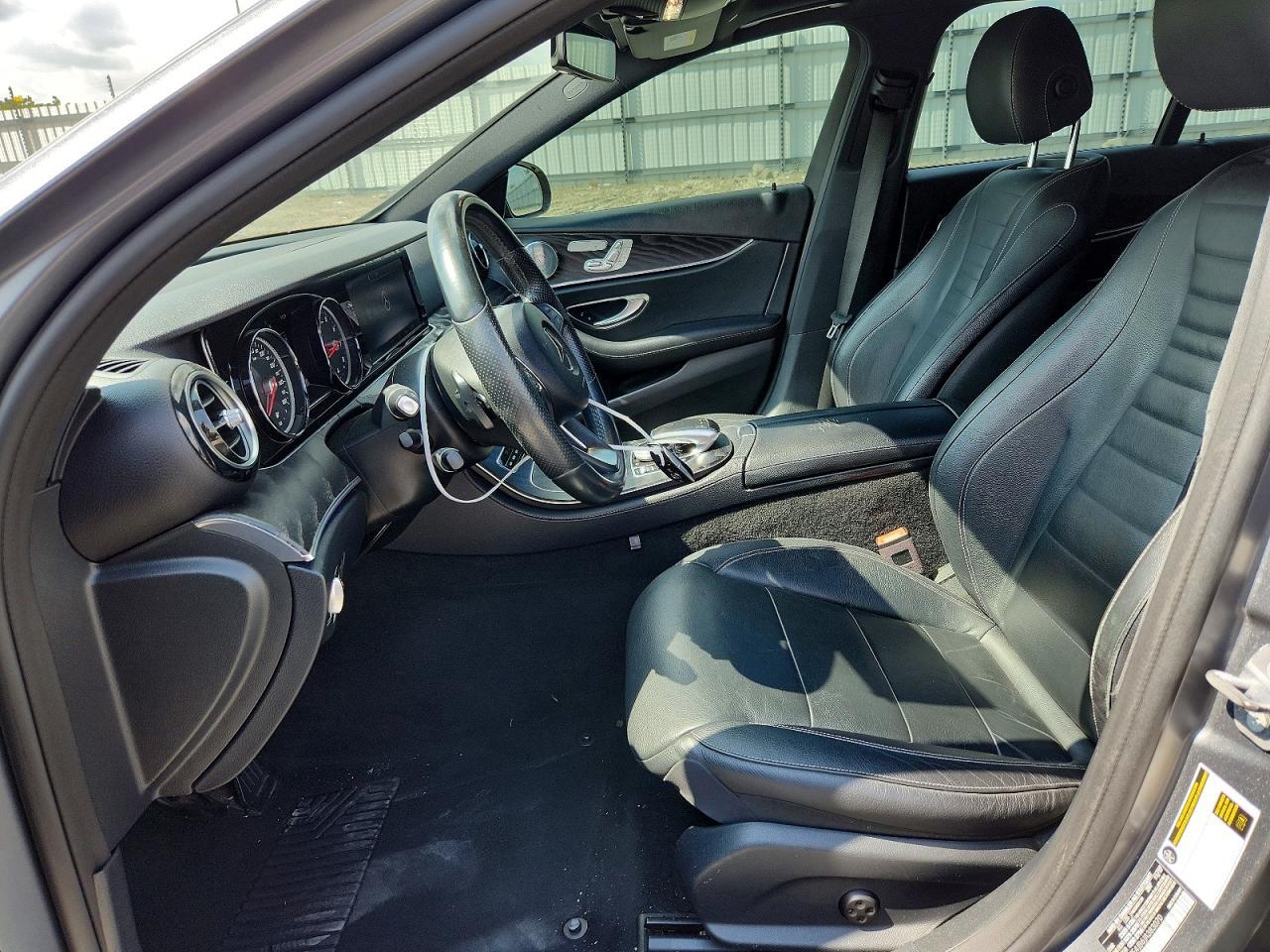 2018 Mercedes-Benz E 300 - Фото 7