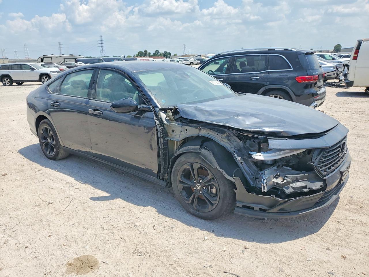 2025 Honda Accord Se - Фото 4