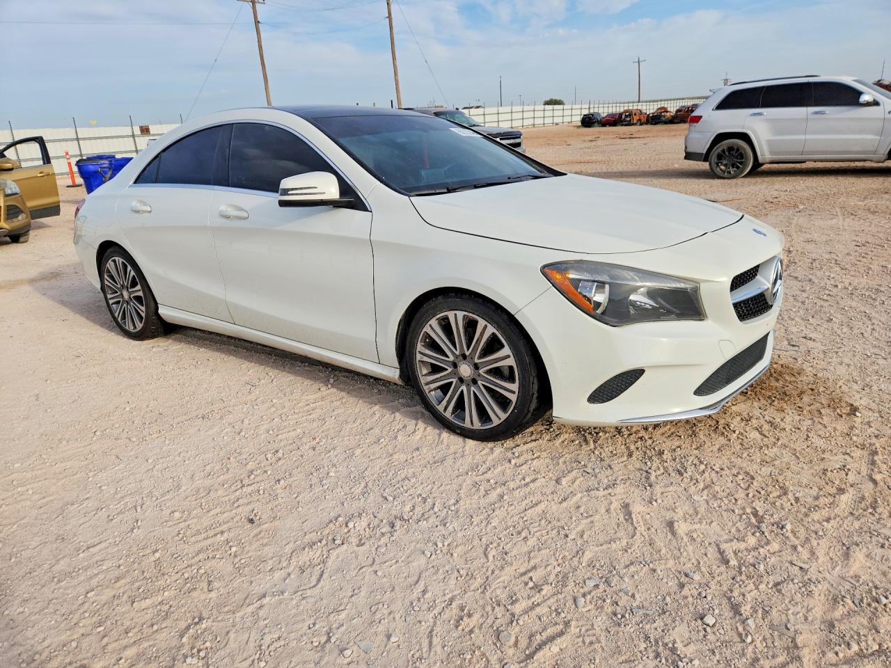 2017 Mercedes-Benz Cla 250 - Image 4