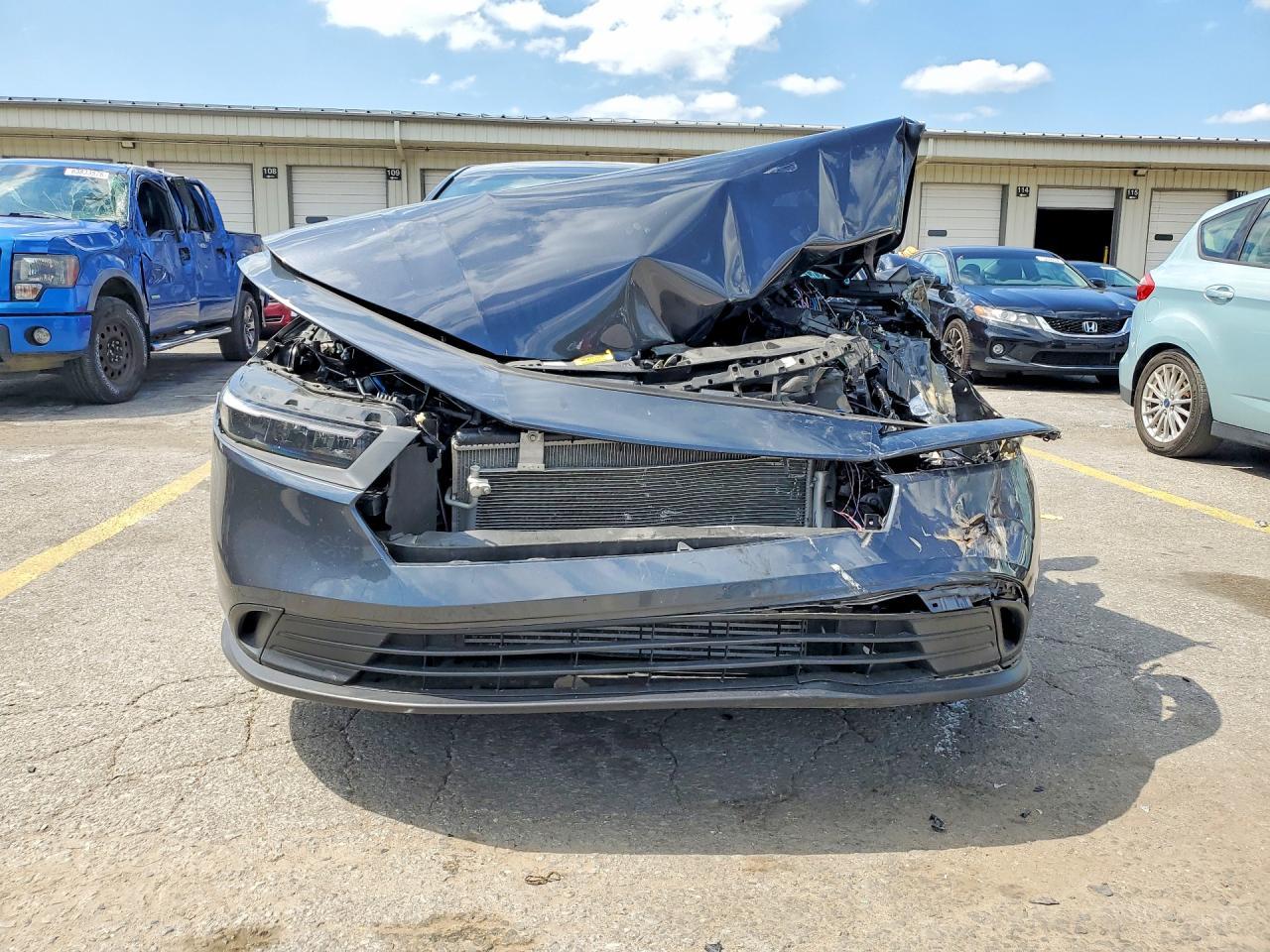 2025 Honda Accord Lx - Image 5
