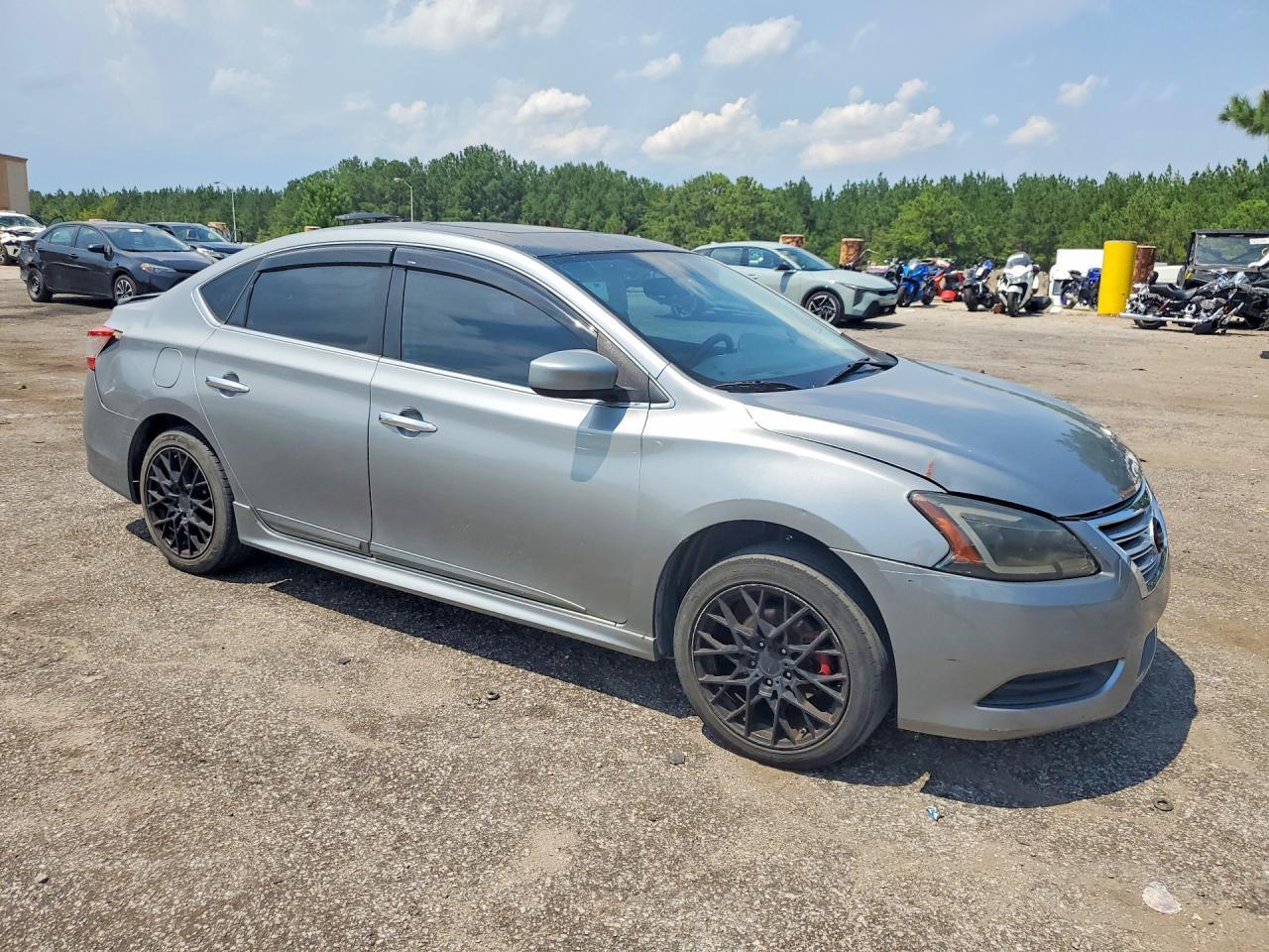 2013 Nissan Sentra S - Фото 4