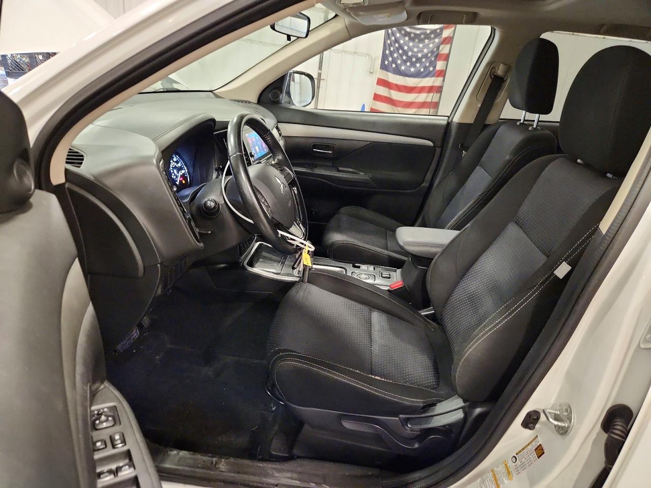 2018 Mitsubishi Outlander Se - Фото 7