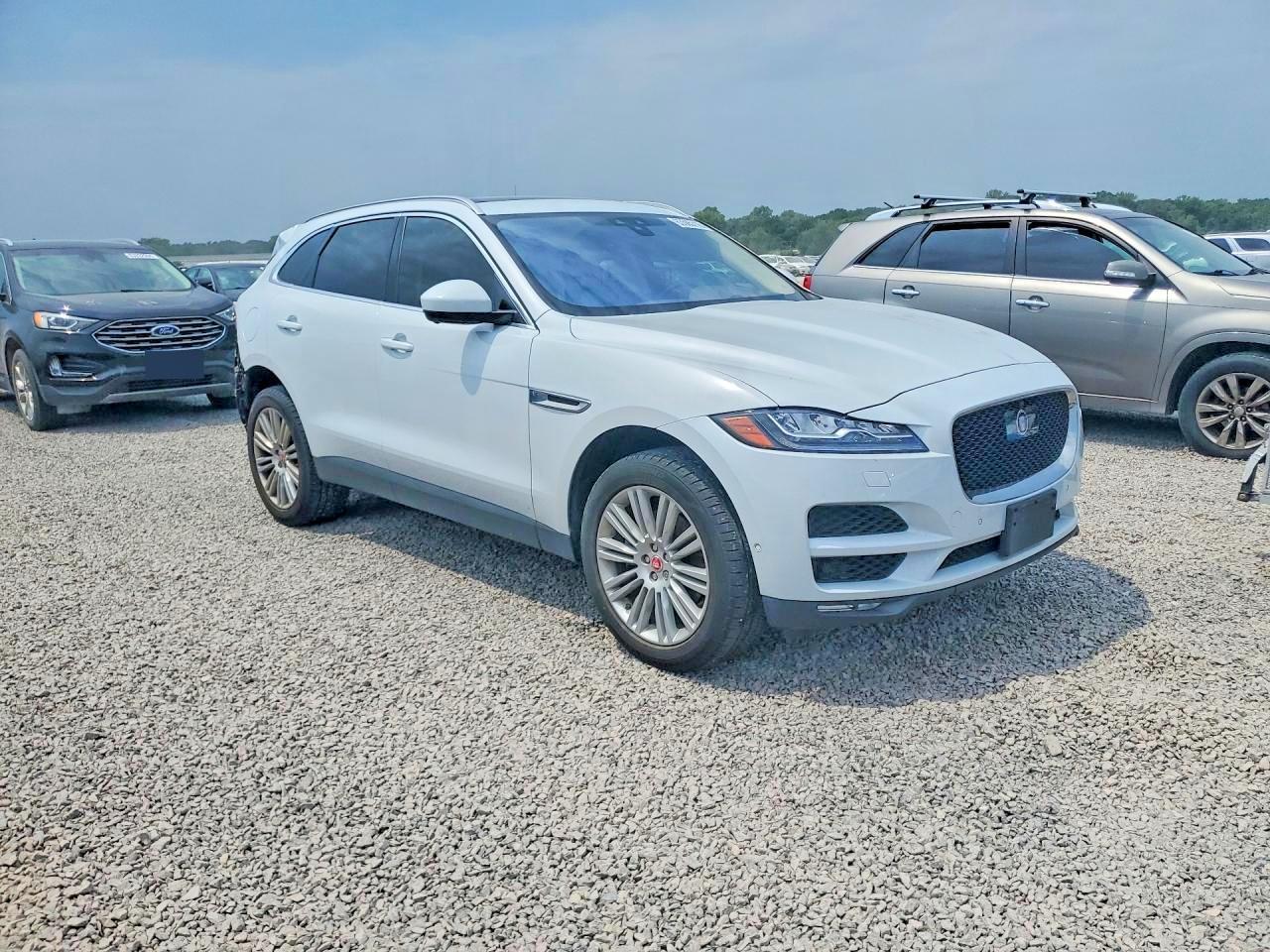 2020 Jaguar F-Pace Portfolio - Фото 5