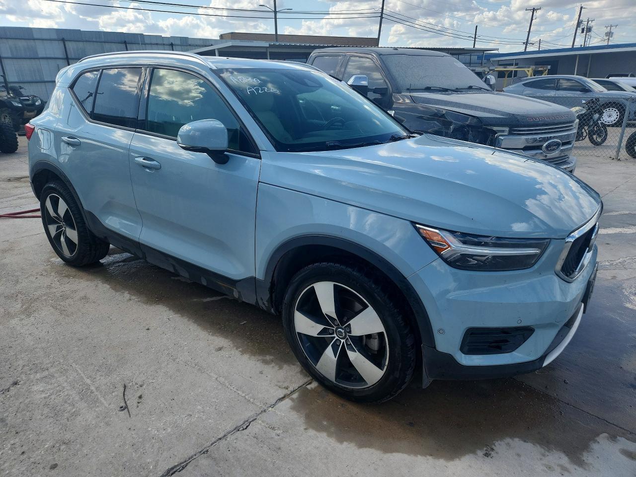 2019 Volvo Xc40 T5 Momentum - Фото 4