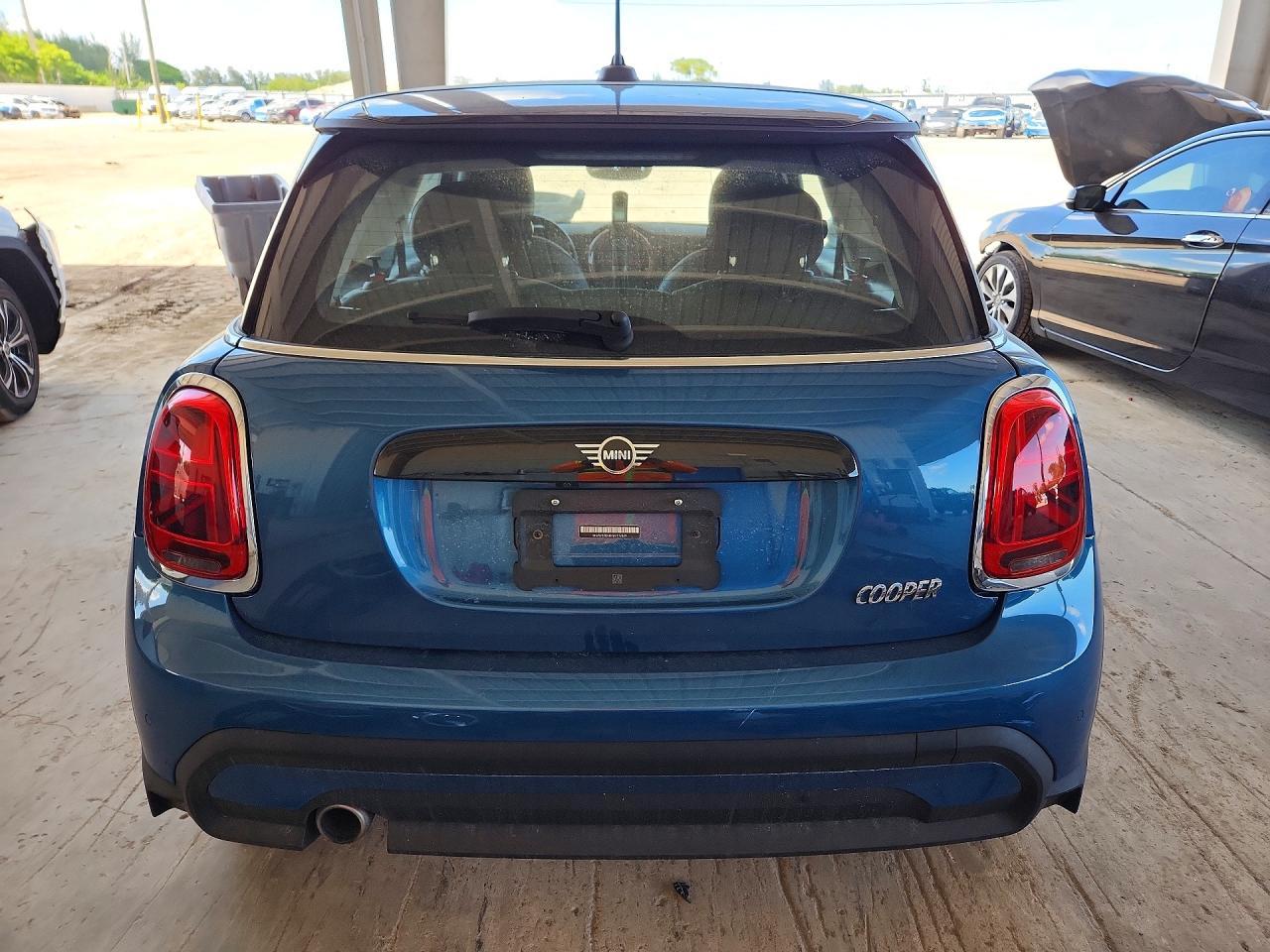 2023 Mini Cooper - Фото 6