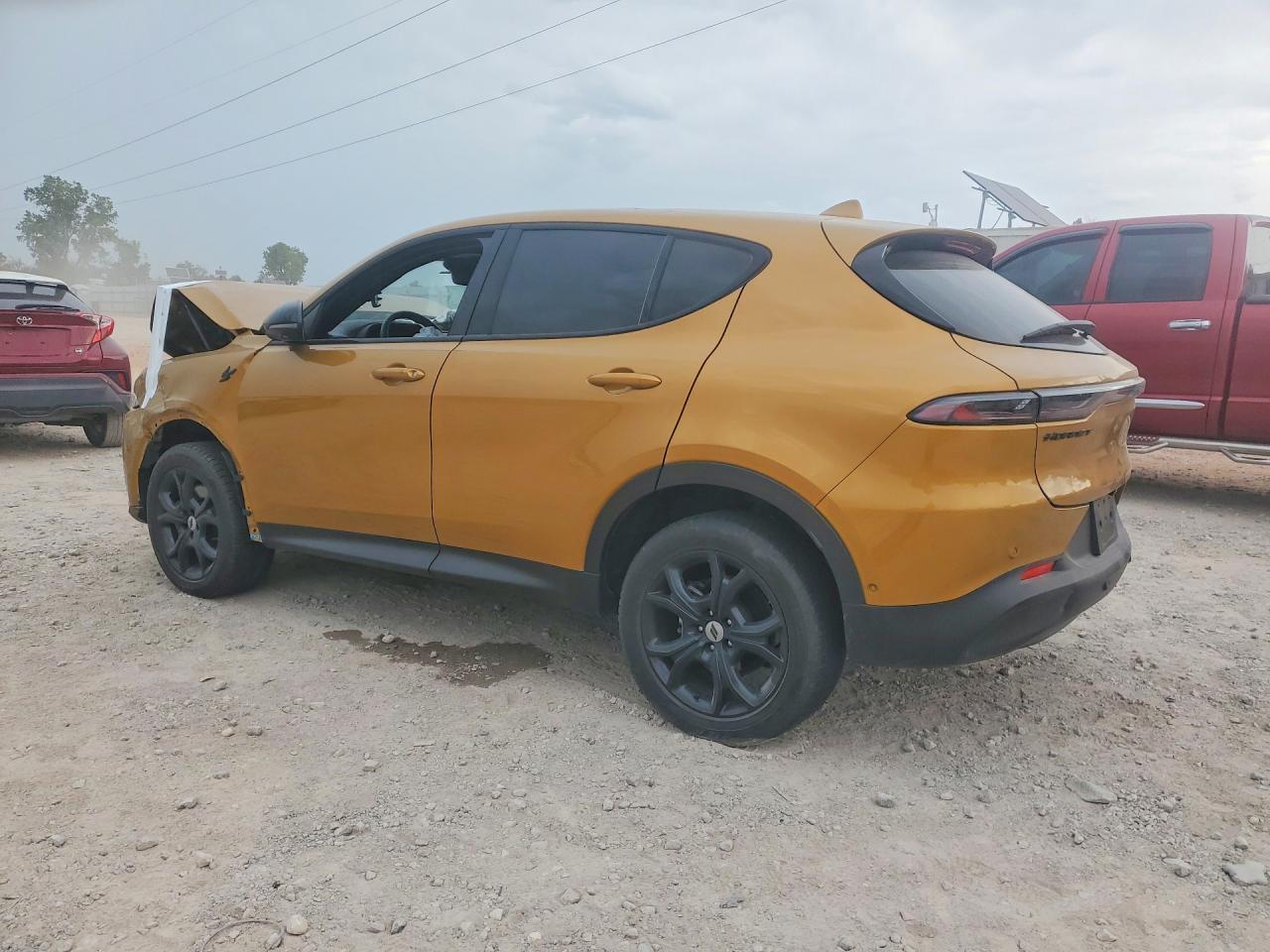 2023 Dodge Hornet Gt Plus - Image 2
