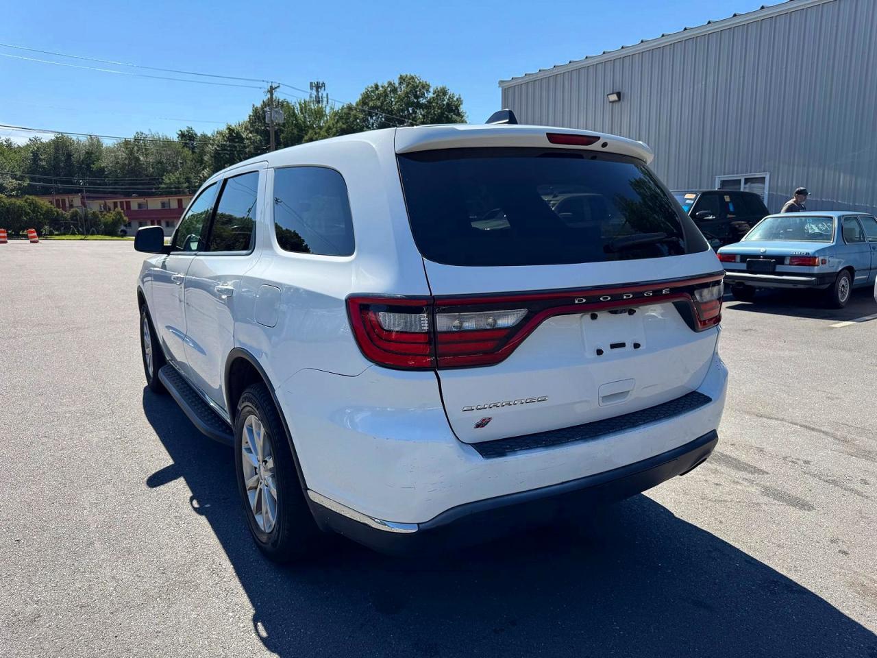 2018 Dodge Durango Sxt - Image 2
