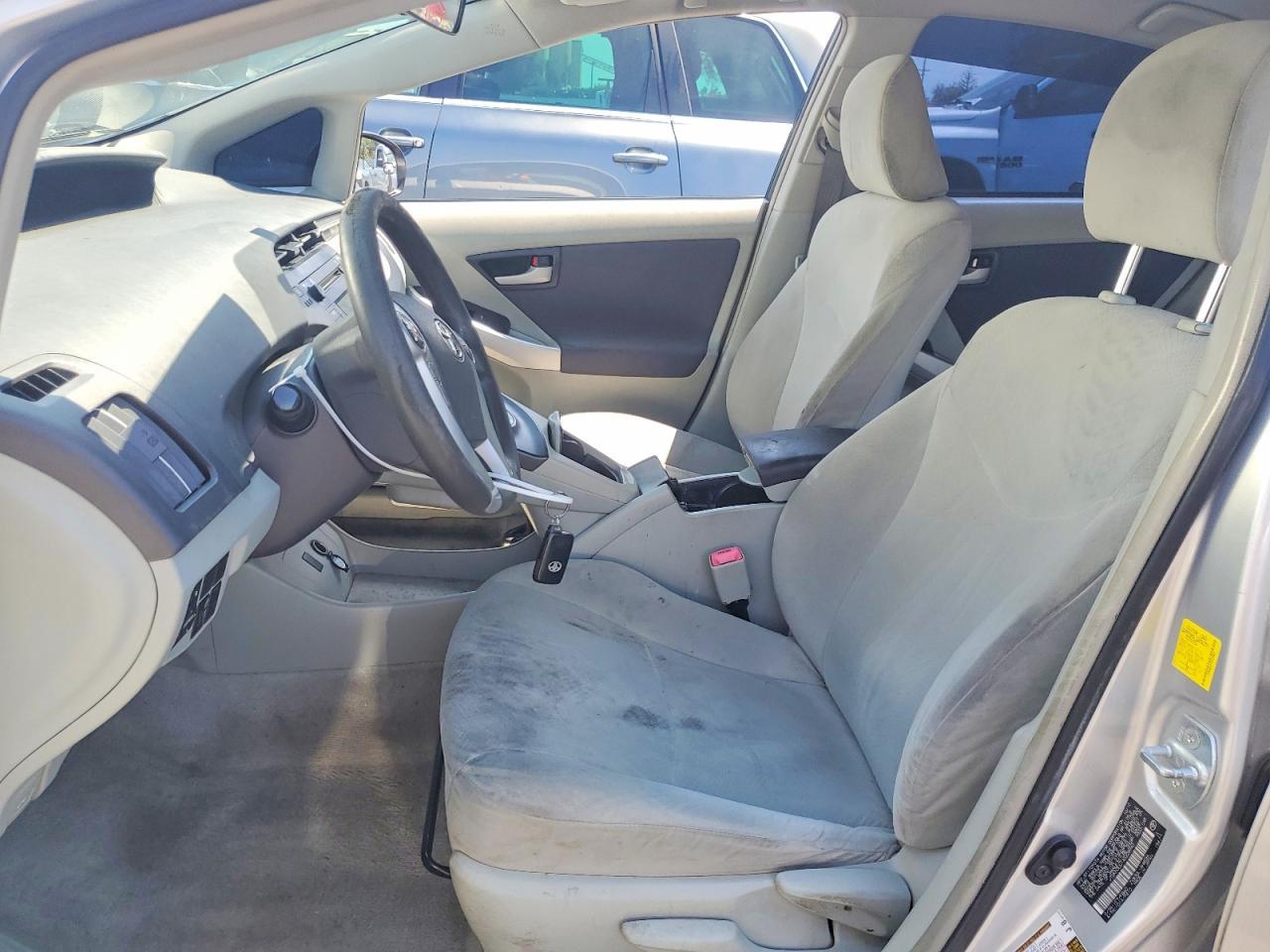 2010 Toyota Prius Iii - Image 7