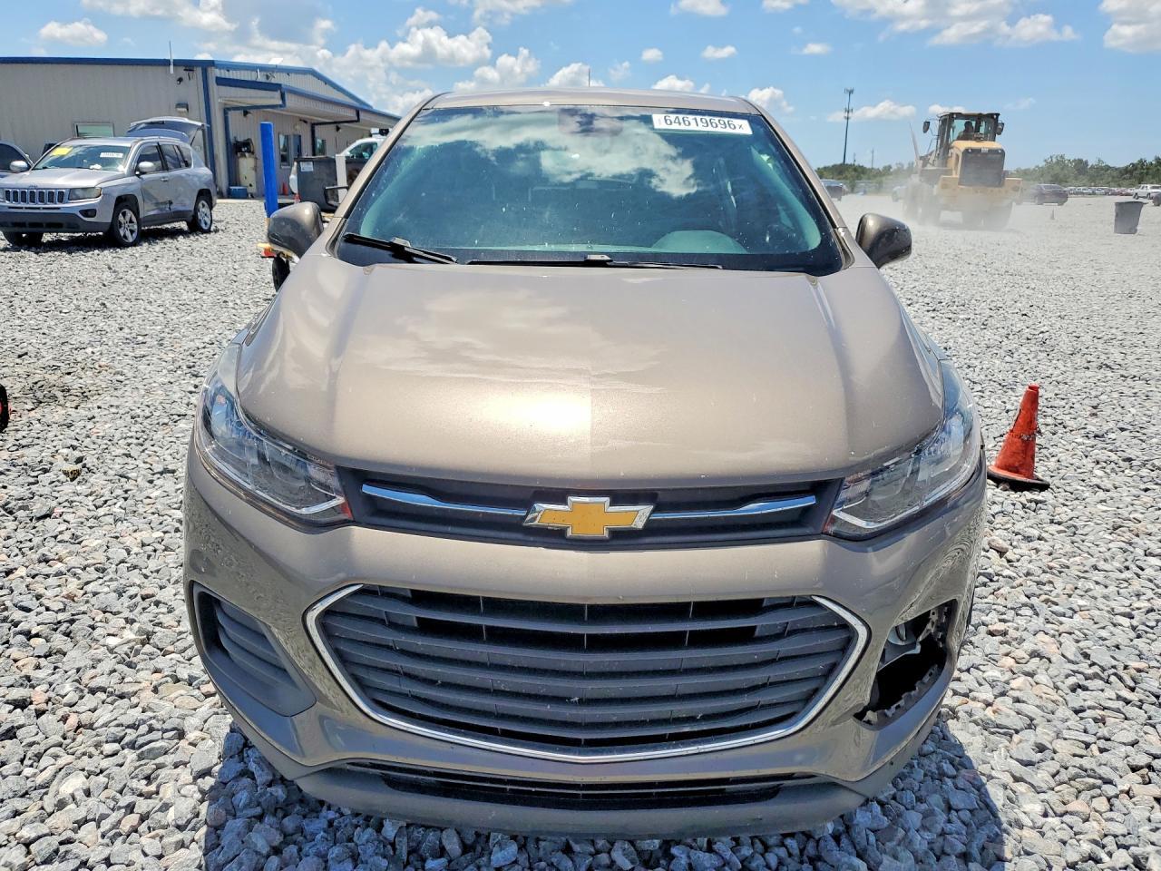 2020 Chevrolet Trax Ls - Image 5