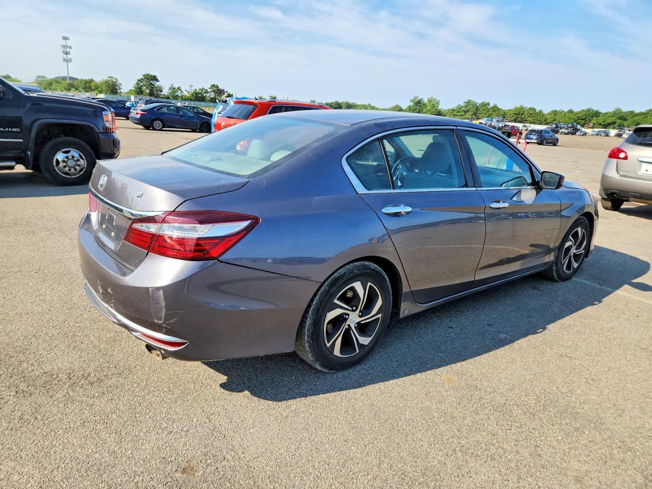 2016 Honda Accord Lx - Фото 3