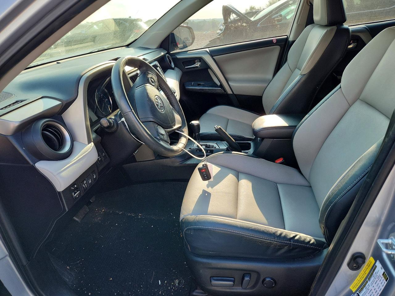 2017 Toyota Rav4 Platinum - Фото 7
