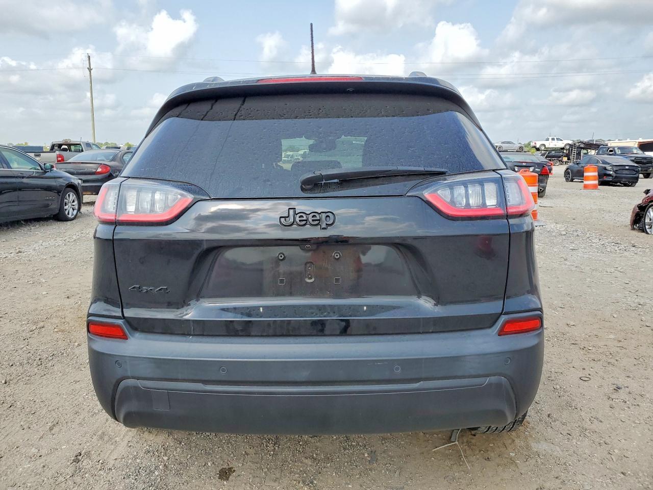 2023 Jeep Cherokee Altitude Lux - Фото 6