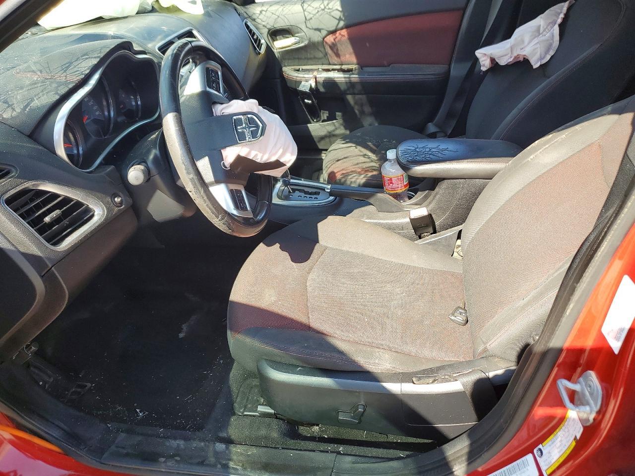 2011 Dodge Avenger - Image 7