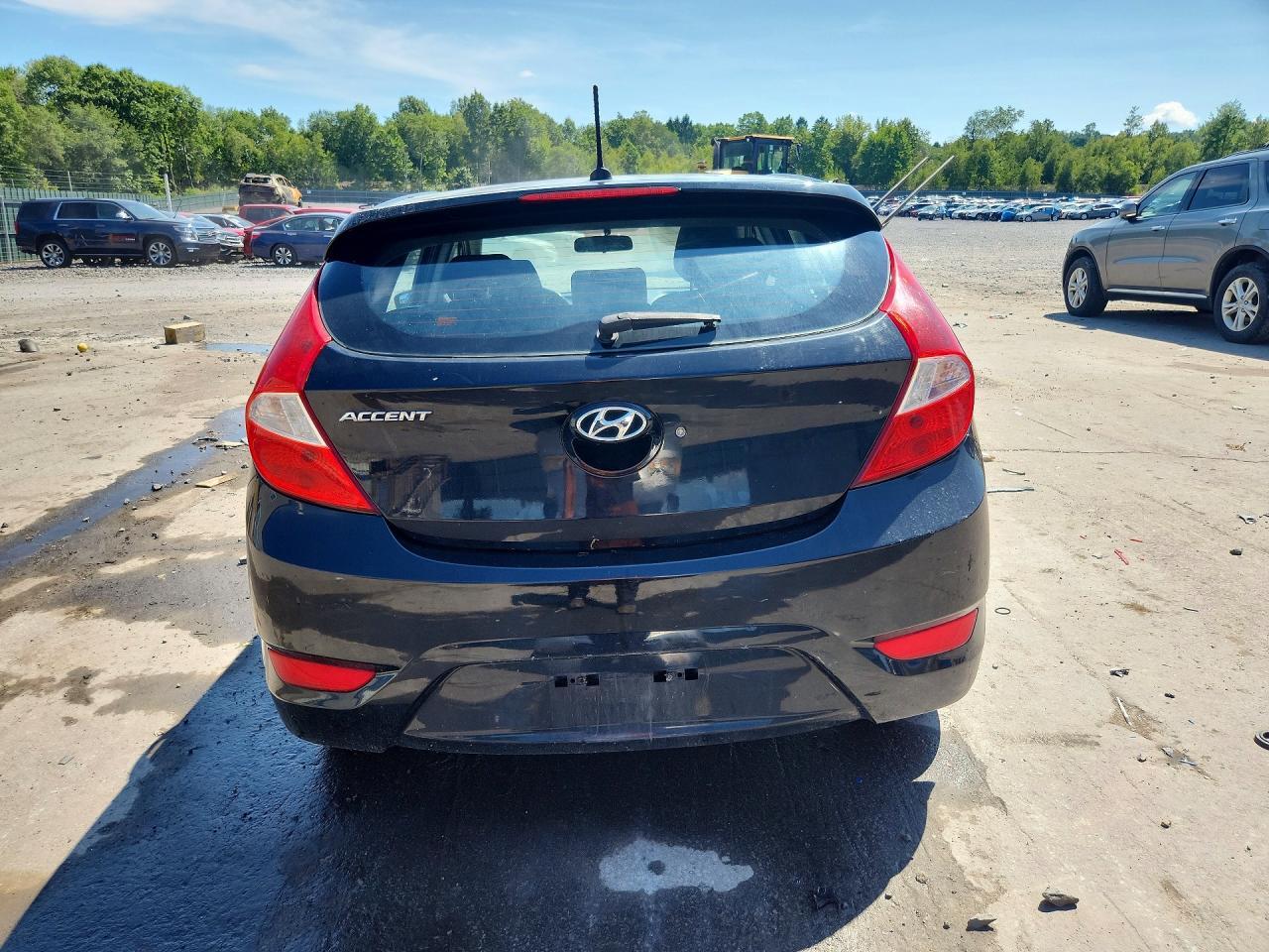 2014 Hyundai Accent Se - Image 6
