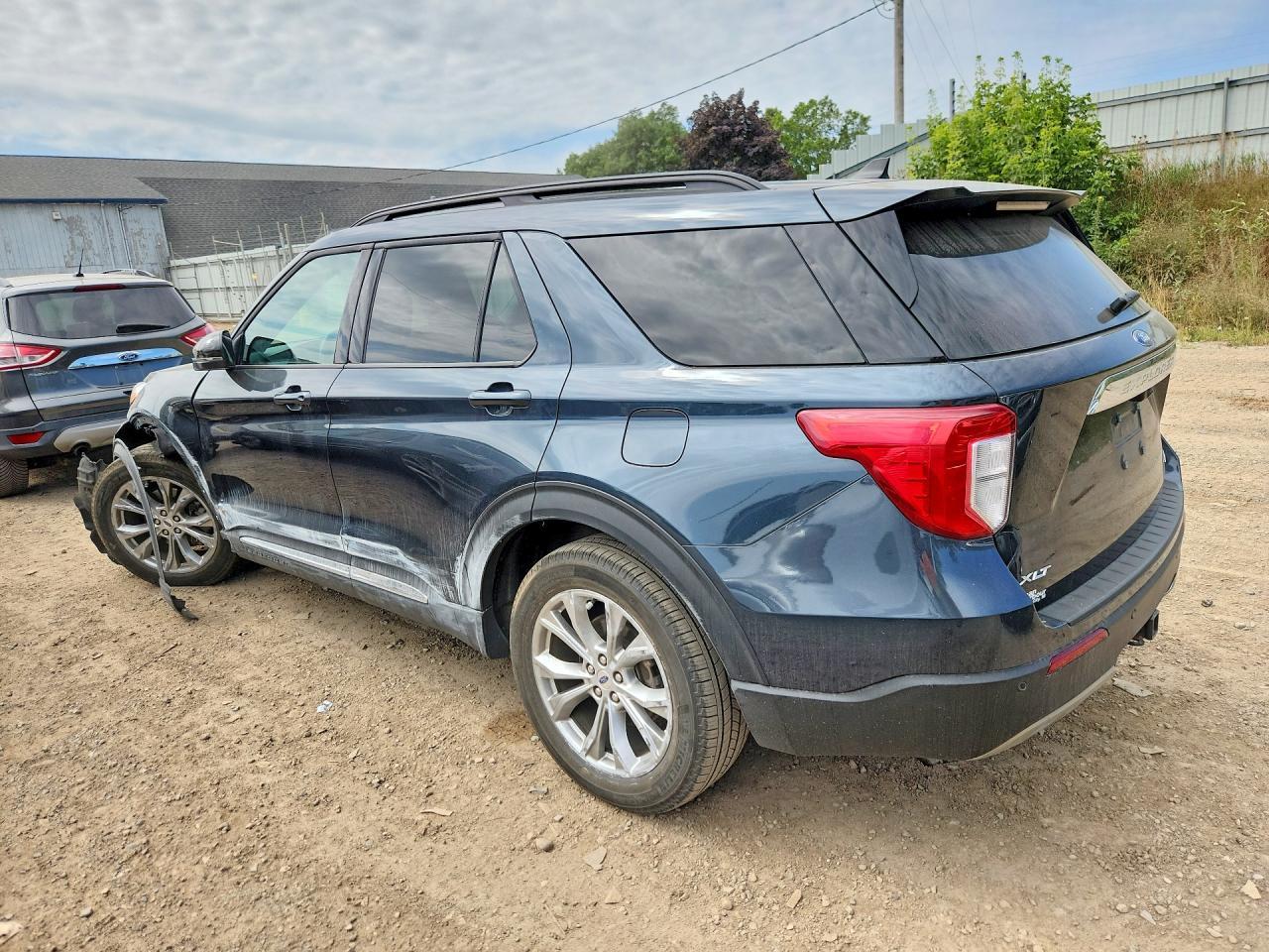 2024 Ford Explorer Xlt - Фото 2