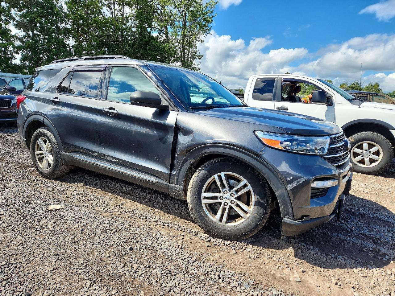 2020 Ford Explorer Xlt - Image 4