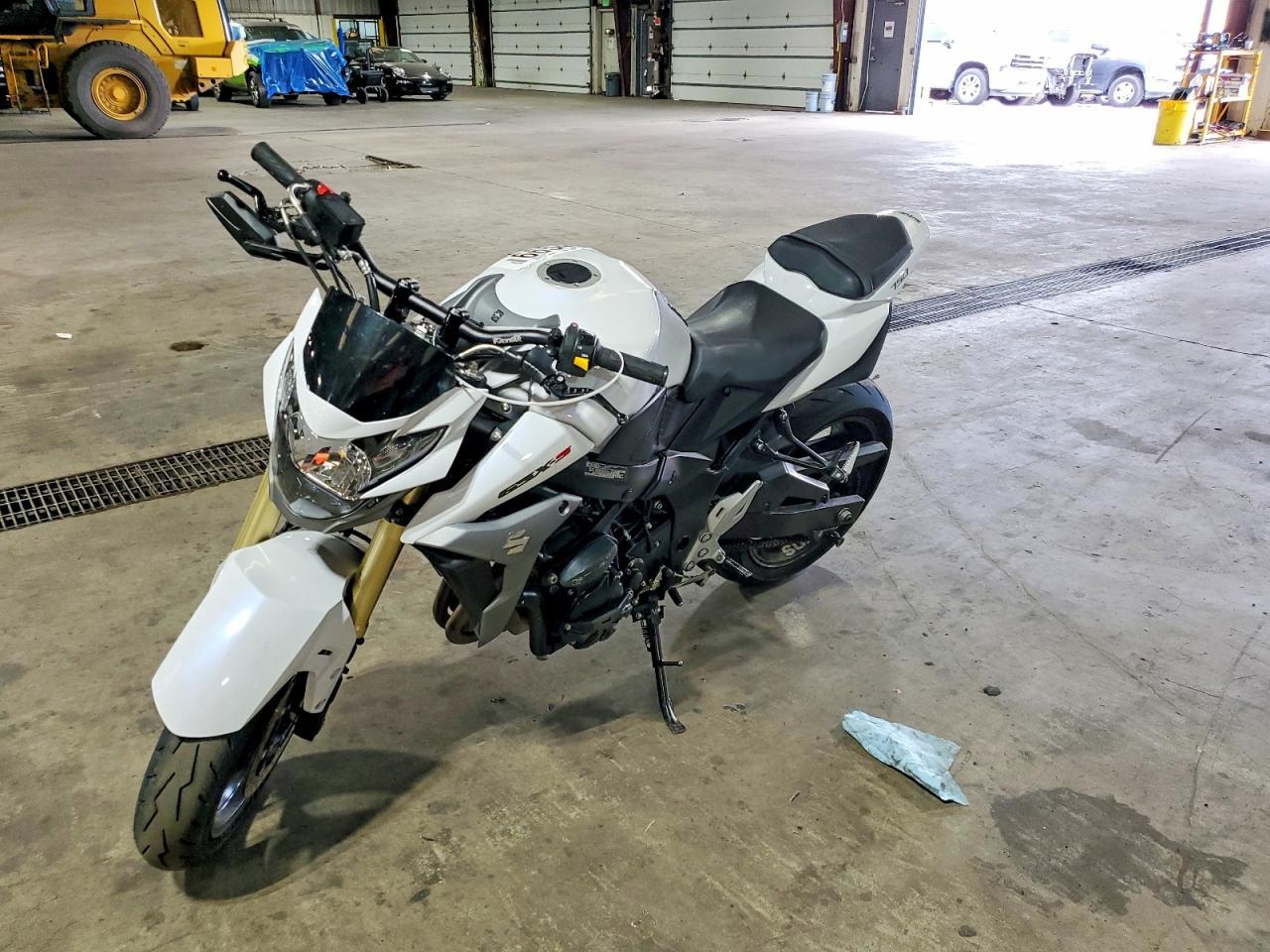 2016 Suzuki Gsx-S750 - Image 3