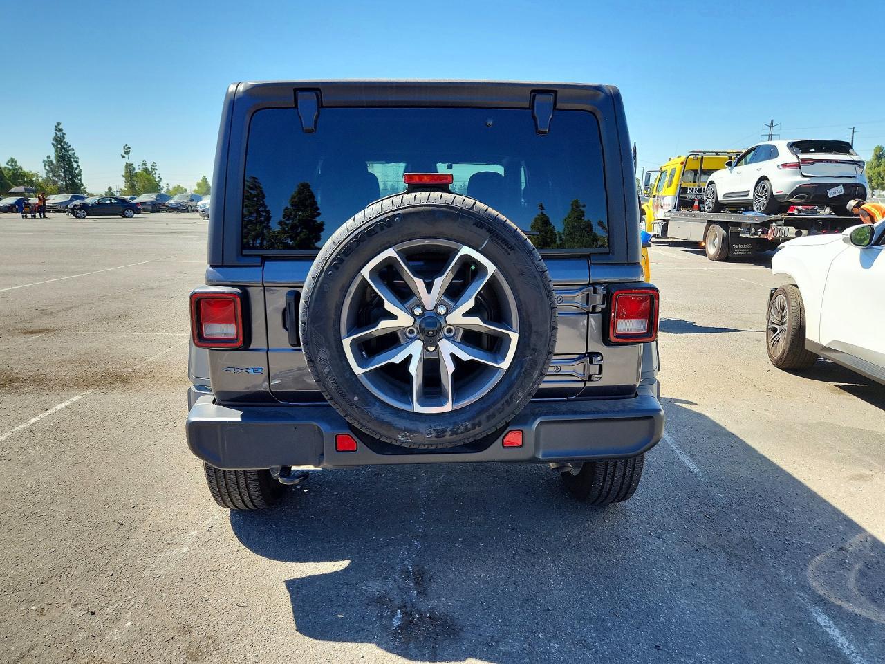 2025 Jeep Wrangler Sport 4Xe - Image 6