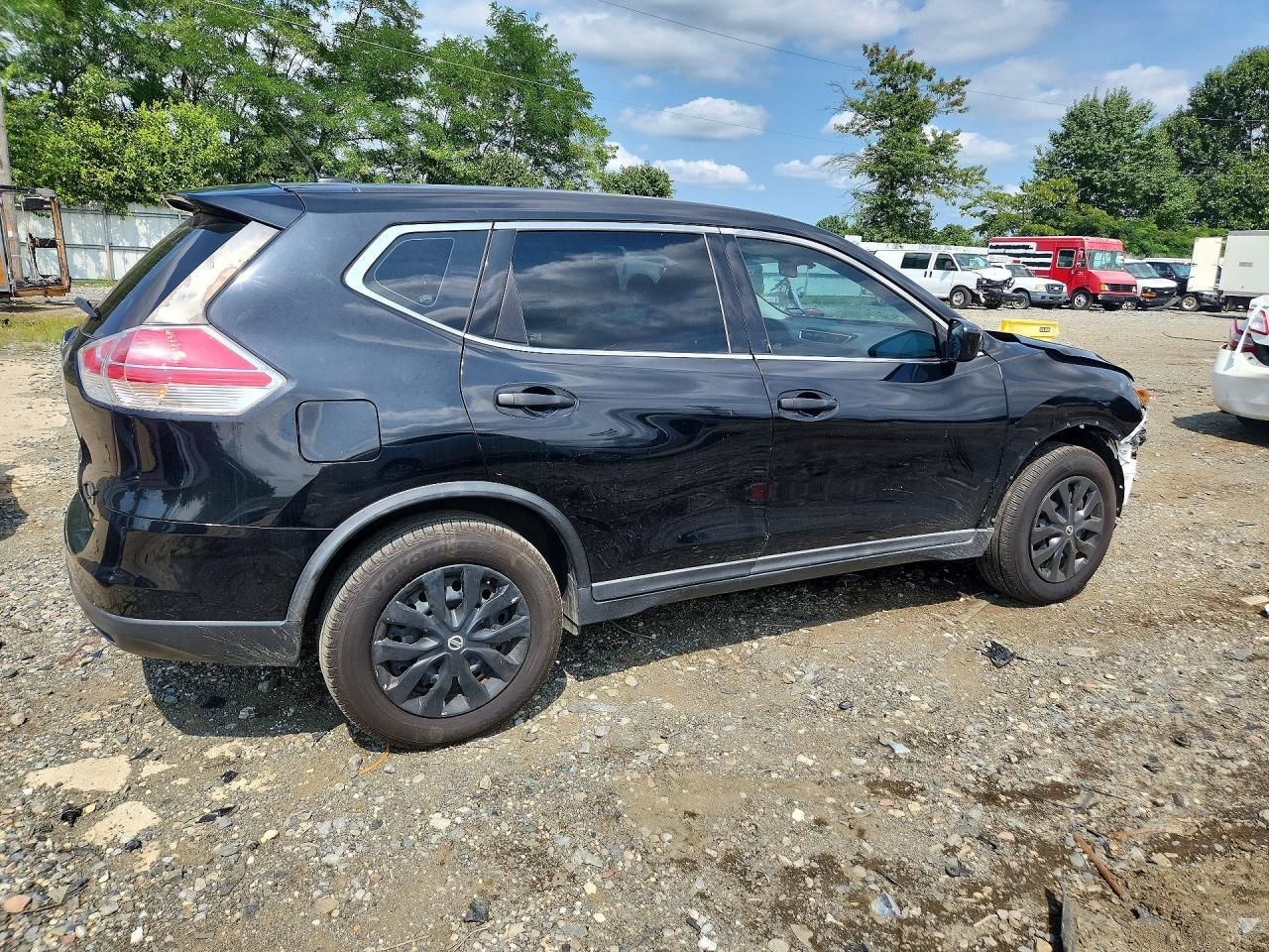 2016 Nissan Rogue S - Фото 3