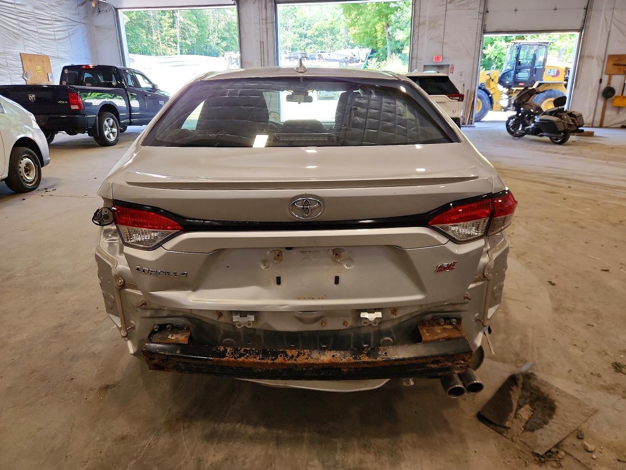 2022 Toyota Corolla Se - Фото 6