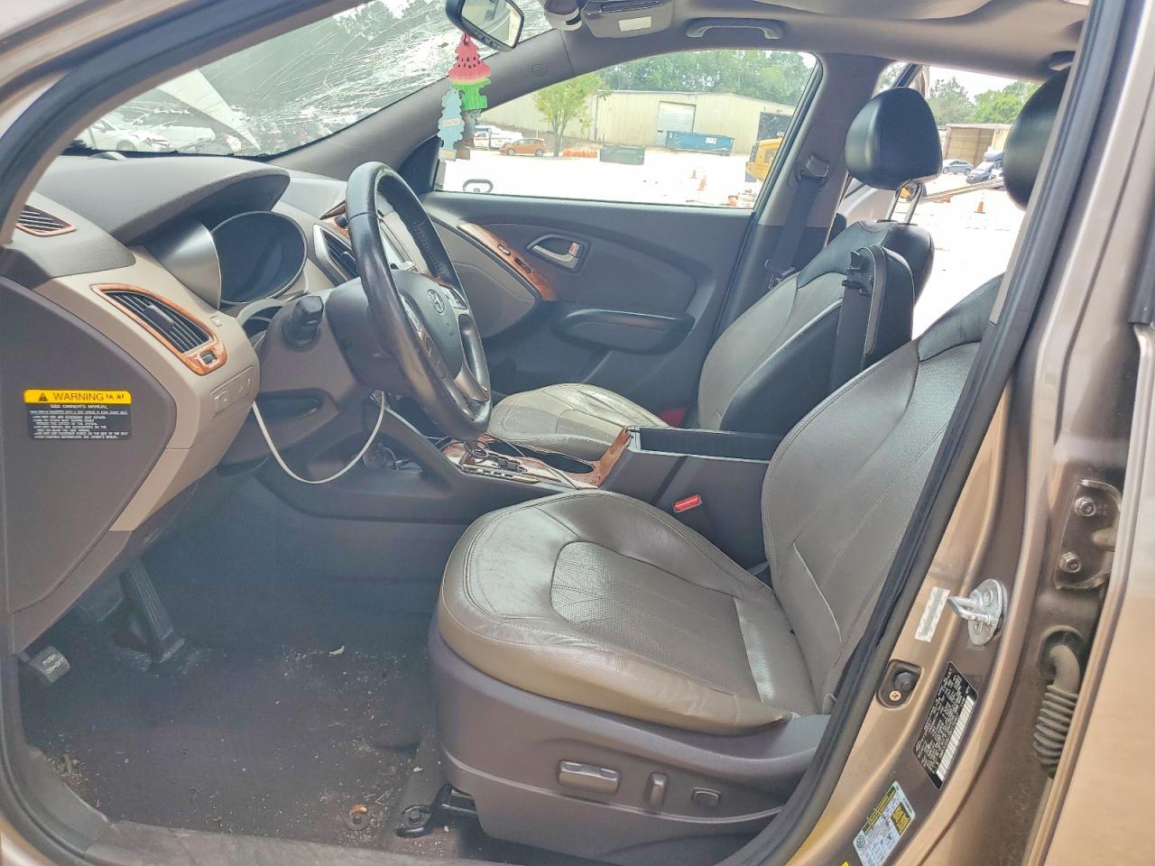 2011 Hyundai Tucson Limited - Image 7