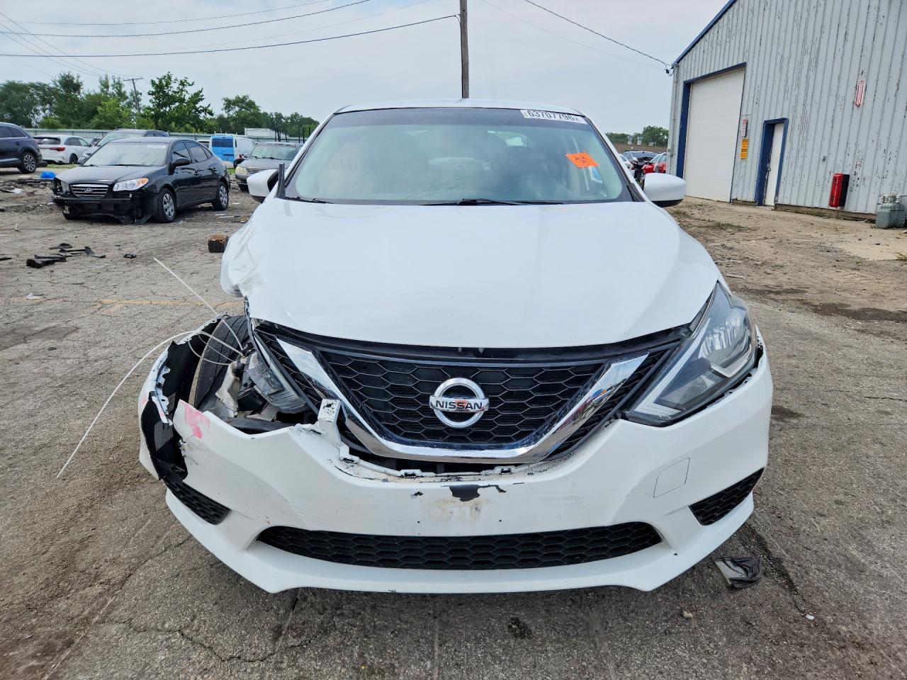 2017 Nissan Sentra S - Image 5