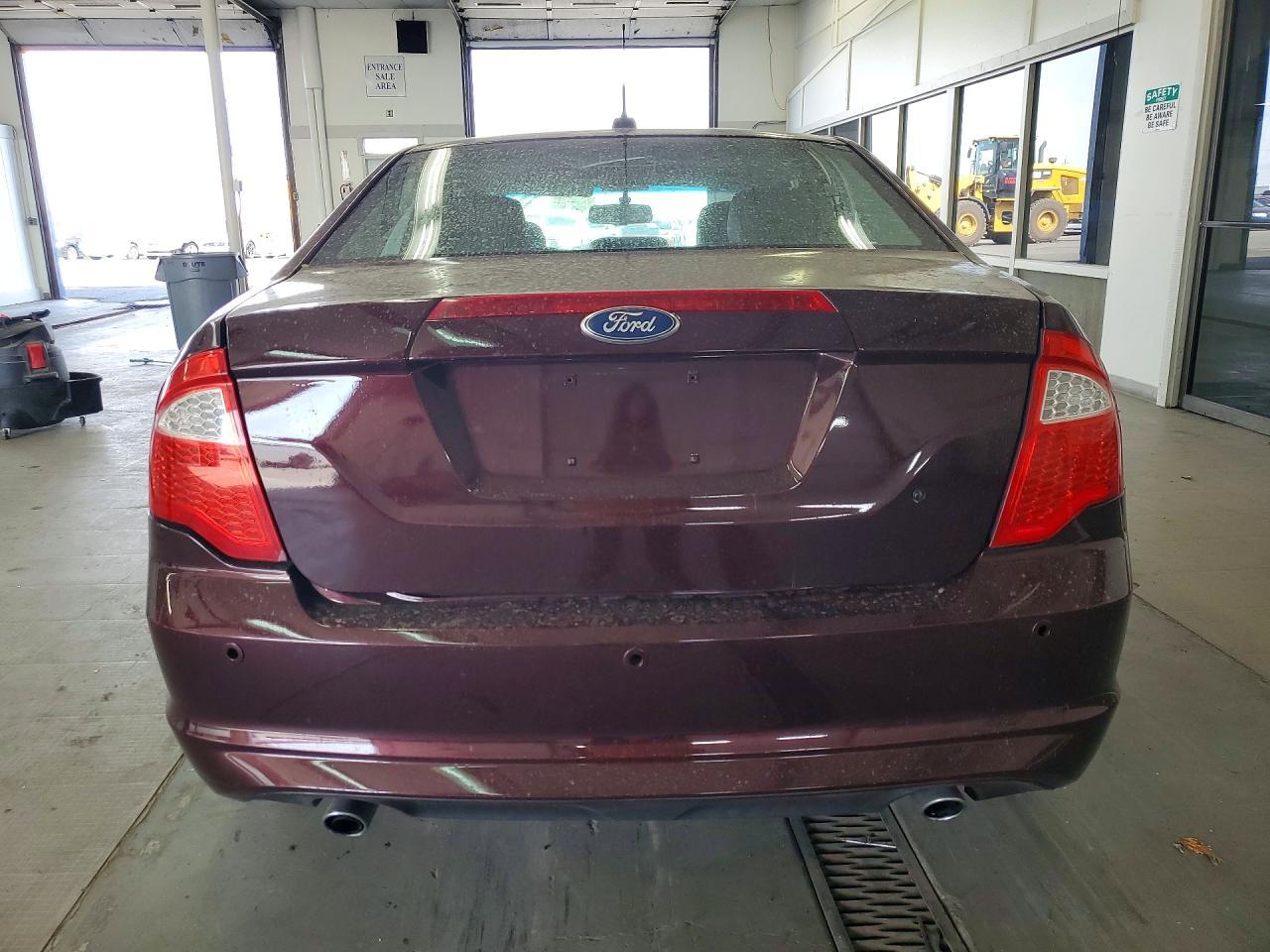 2011 Ford Fusion - Image 6