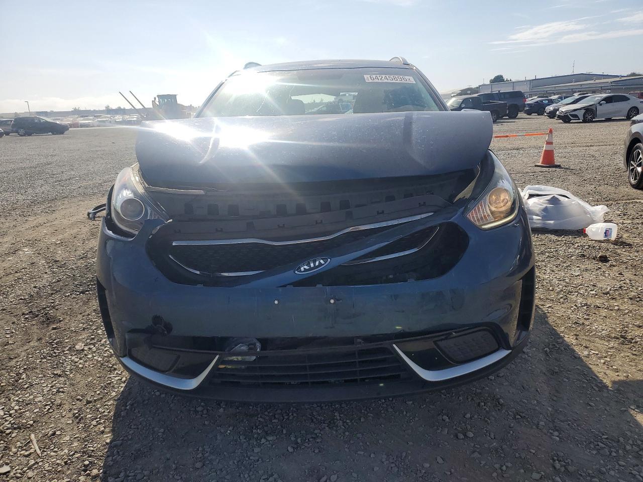 2018 Kia Niro Lx - Фото 5