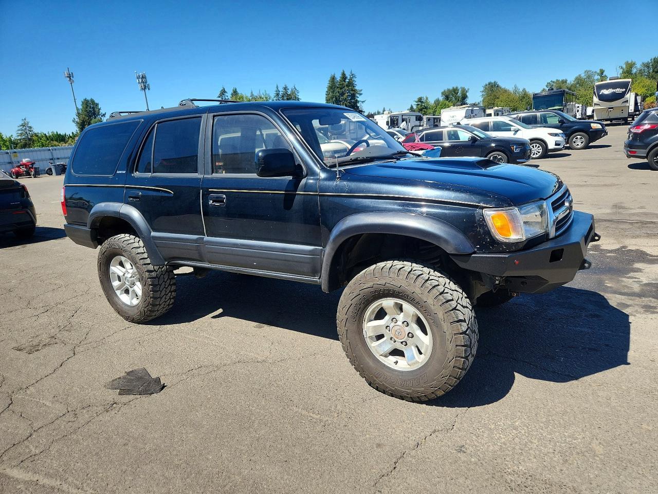 1997 Toyota 4Runner Limited - Image 4