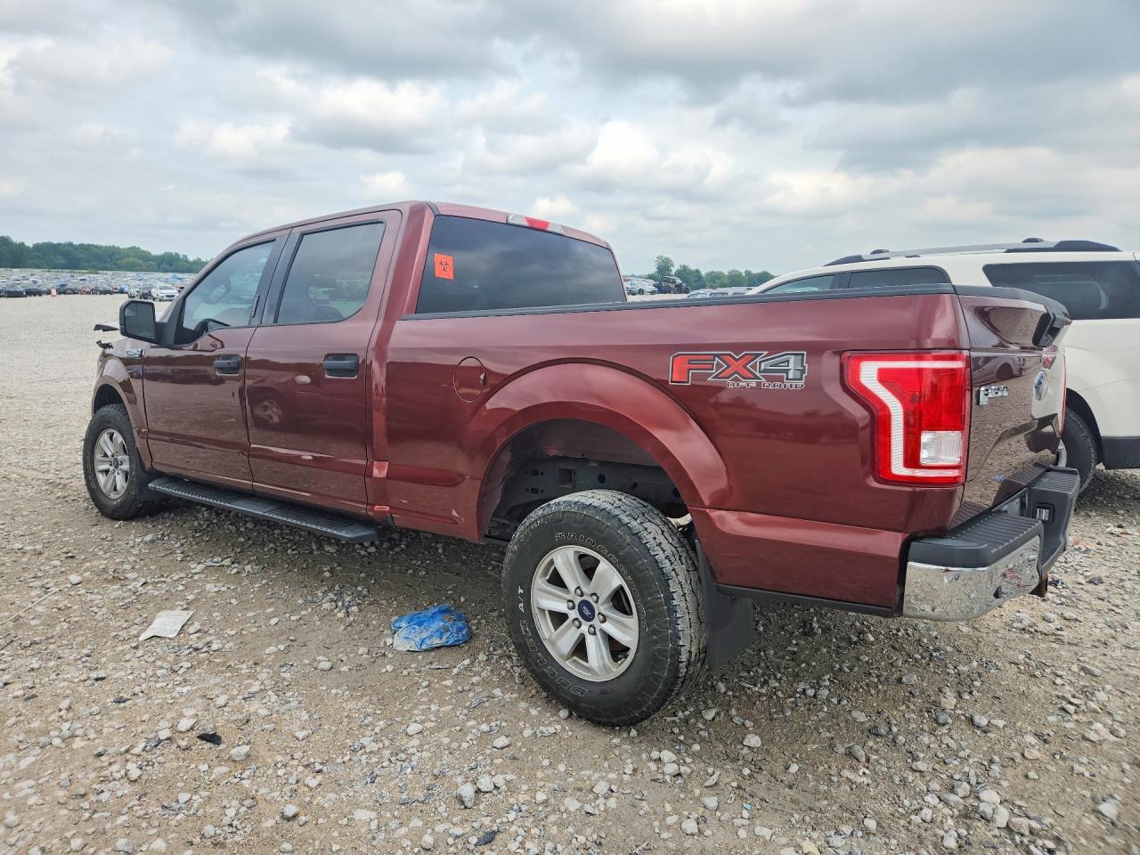2017 Ford F150 Supercrew - Фото 2
