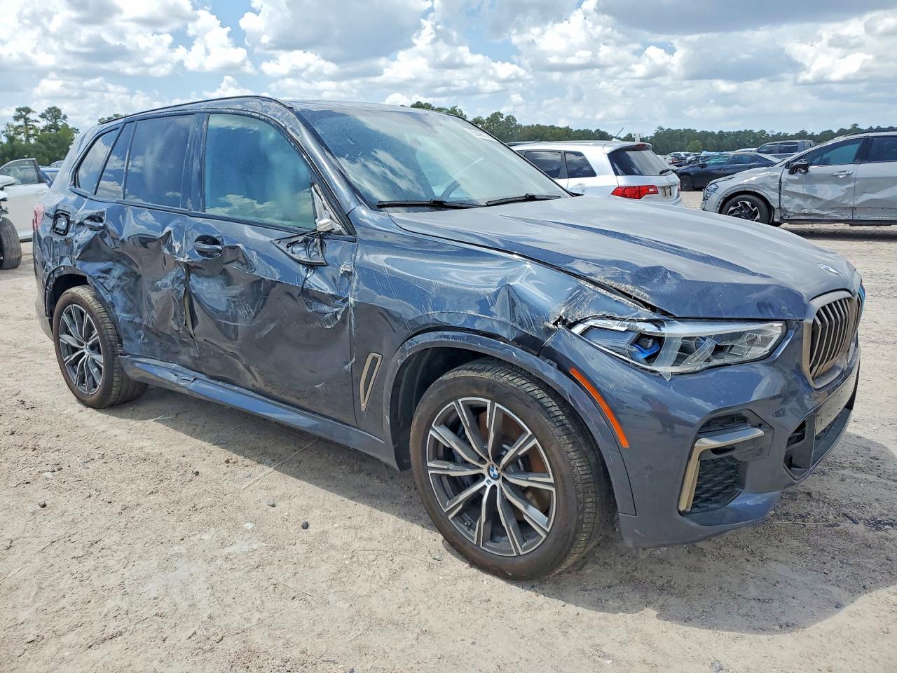 2022 BMW X5 M50I - Image 4