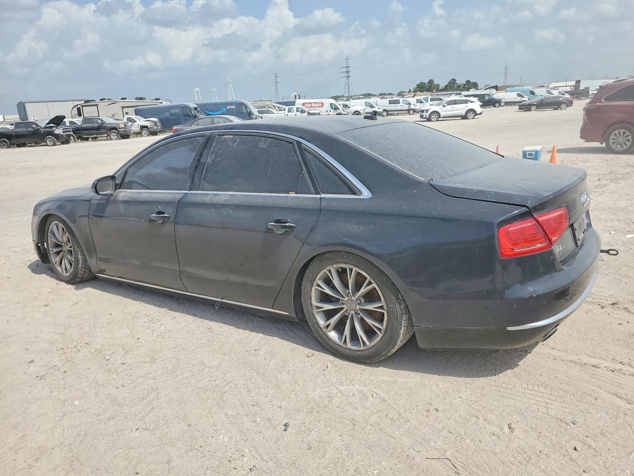 2011 Audi A8 L Quattro - Фото 2