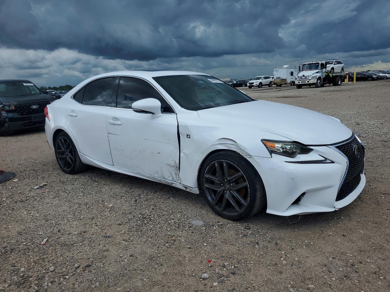 2015 Lexus Is 250 - Image 4