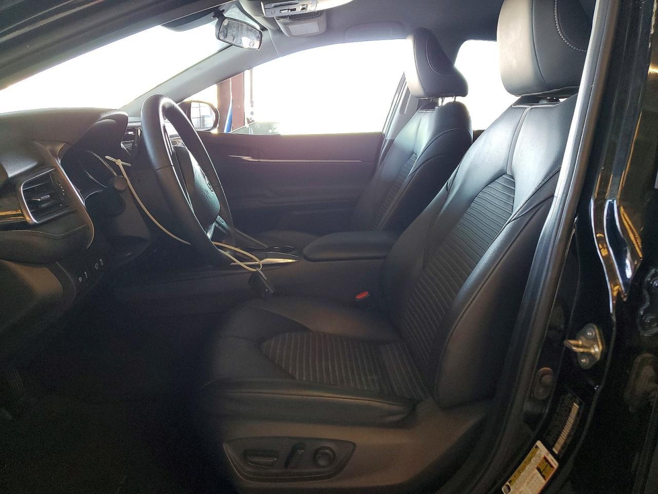 2020 Toyota Camry Se - Image 7