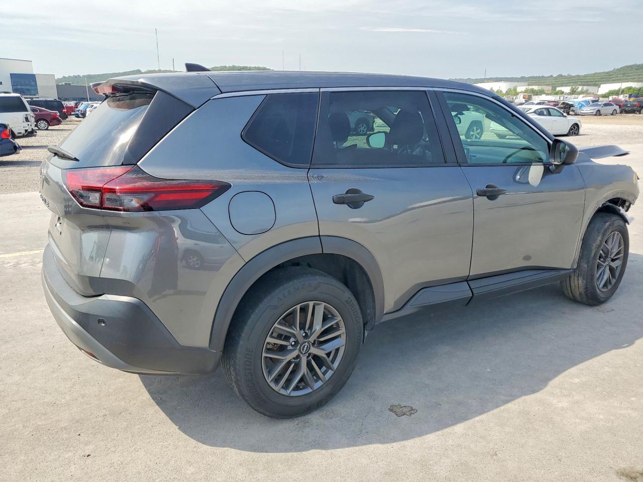 2023 Nissan Rogue S - Фото 3